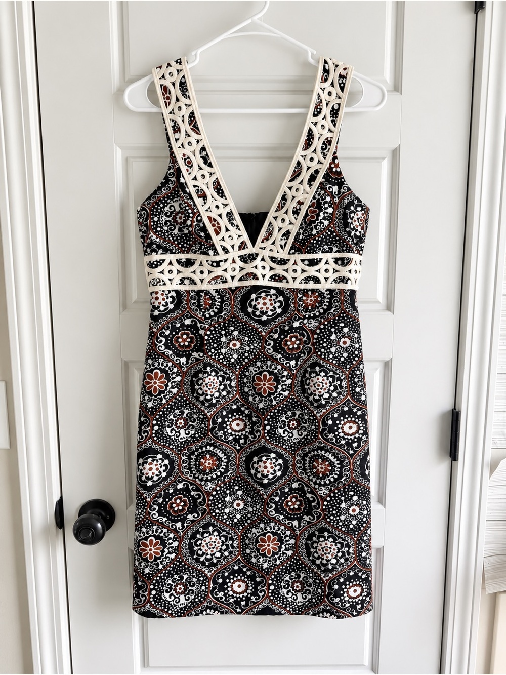 Trina Turk Multi Color Tribal Print Dress with Embroidery – Women’s Size 6
